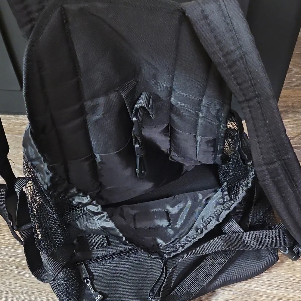 Outward Hound Black Pet Carrier